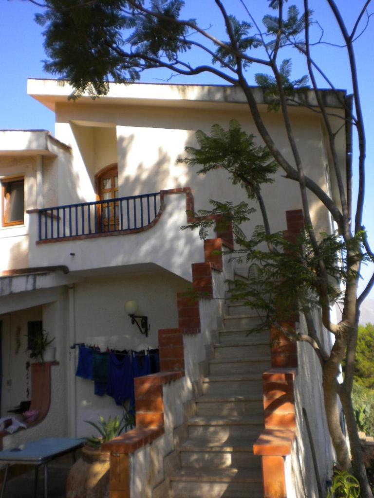 קאסטלמארה דל גולפו Holiday Home Cala Bianca מראה חיצוני תמונה