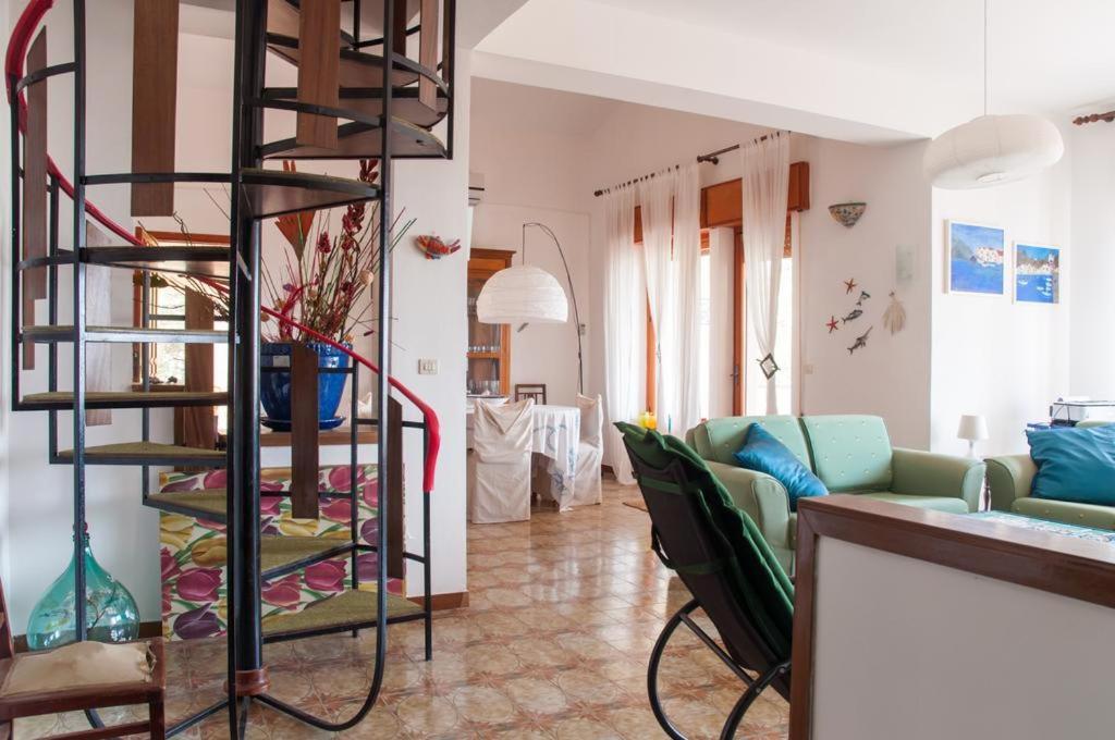 קאסטלמארה דל גולפו Holiday Home Cala Bianca חדר תמונה